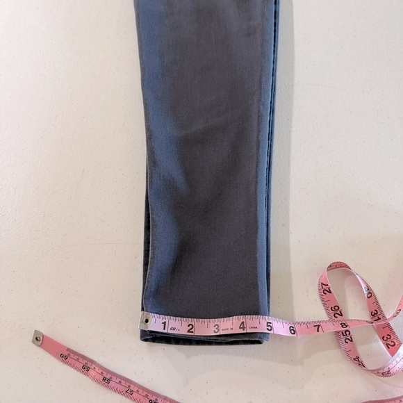 Democracy “Ab”solution Jeans Comfort Skinny Pants Grey Stretch Women’s Size 6 - Picture 11 of 13
